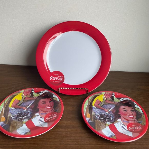 Everyday Gibson Coca-Cola Plates - Picture 2 of 7